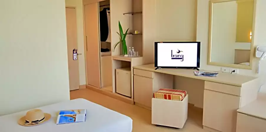 BangkokTrangHotelStandardRoom2