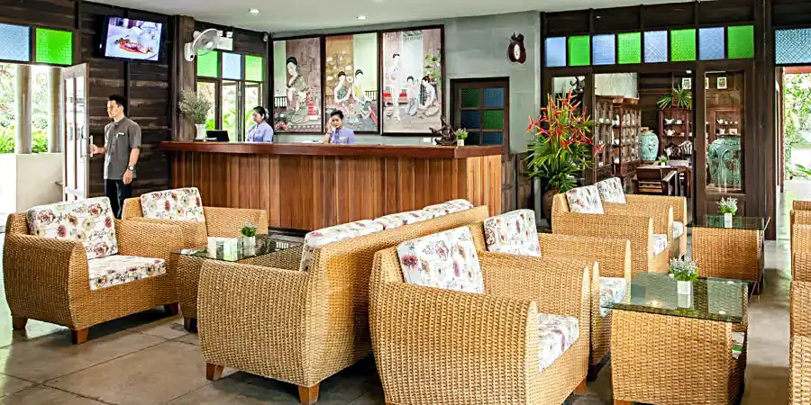 KanchanaburiRoyalRiverKwaiIntro8