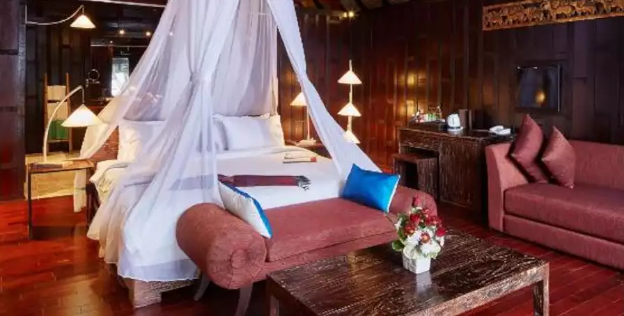KohPhanganKupuDeluxeBeachFrontPoolVilla1