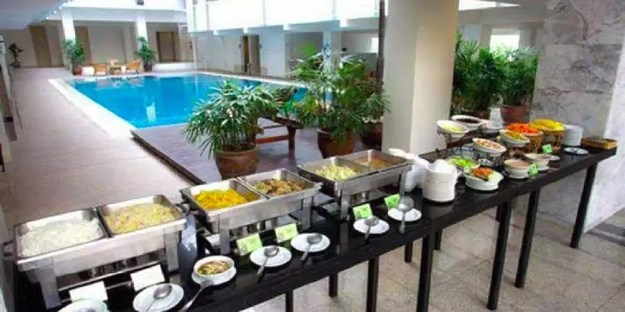 TrangHotelBuffet-2616-900-450-80-c