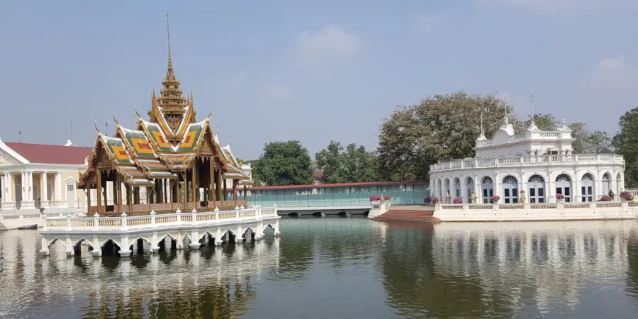 Bang Pa In