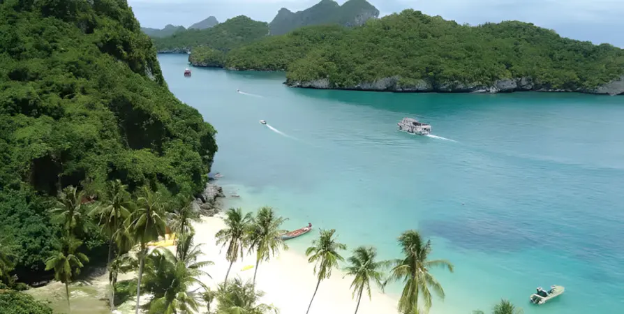 SamuiAngthongMarineParkBigBoat