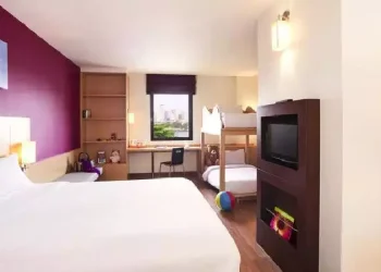 BangkokIbisRiversideFamilyRoom-1891-900-450-80-c