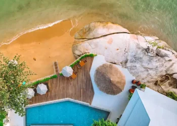 RockeysBeachResortSamui2