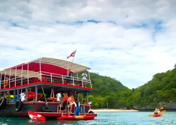SamuiIslandToursBigBoat2
