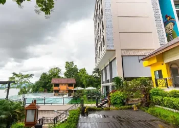 TeakGardenResort